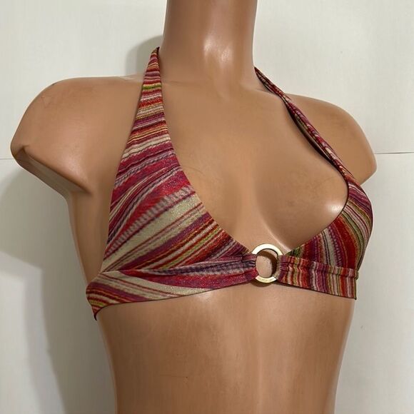 Frankie’s Bikinis x Hailee Steinfeld Eden Halter Bikini Top in Pink Disco - Picture 5 of 7